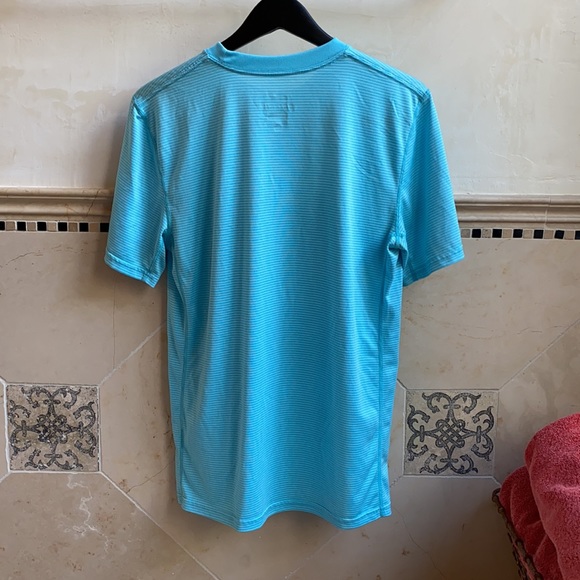 Nike dry fit sky blue stripe dry-fit tee - Picture 3 of 3